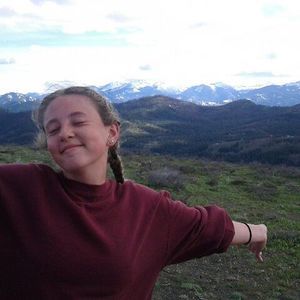 Meet your Posher, Taya